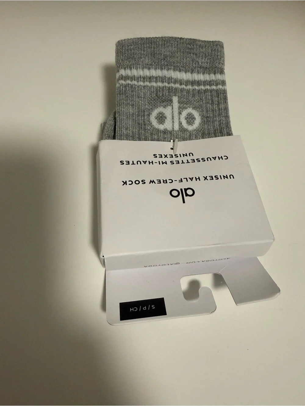 ALO Yoga Grey Crew Socks - Alo